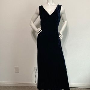 Hugo Buscati Collection Silk Blend Dark Navy Crushed Velvet Maxi Dress Size 6